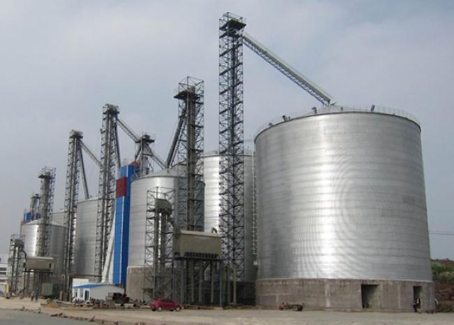 安平大型钢板库构造参数及水泥储存质量